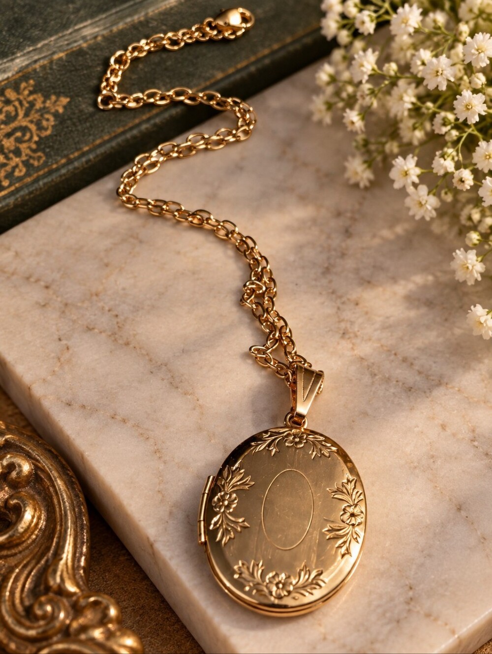 Vintage Gold-Tone Floral Locket Necklace Ornate Oval Pendant Romantic Jewelry